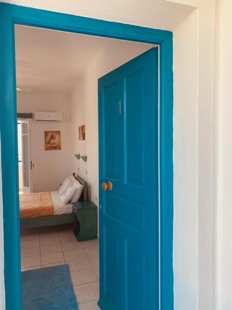Manousos Rooms Adamantas  Exterior foto