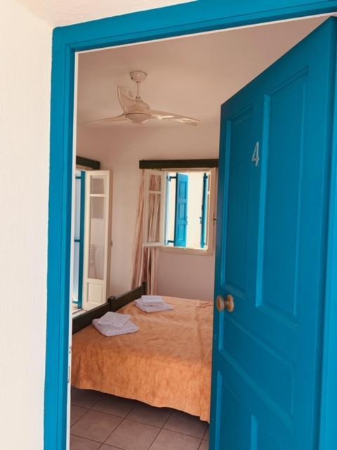 Manousos Rooms Adamantas  Exterior foto