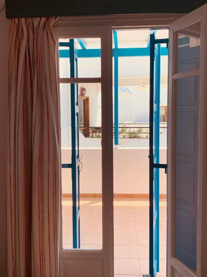 Manousos Rooms Adamantas  Exterior foto