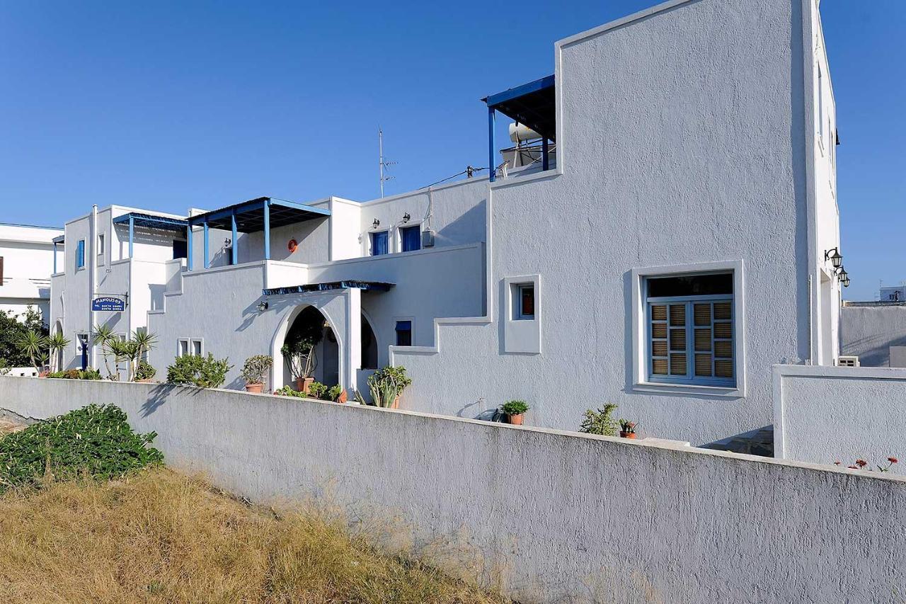Manousos Rooms Adamantas  Exterior foto